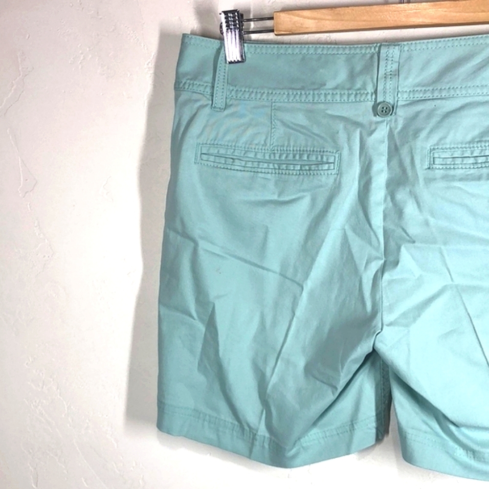 Caslon Aqua Shorts, Size 8 - Picture 7 of 10